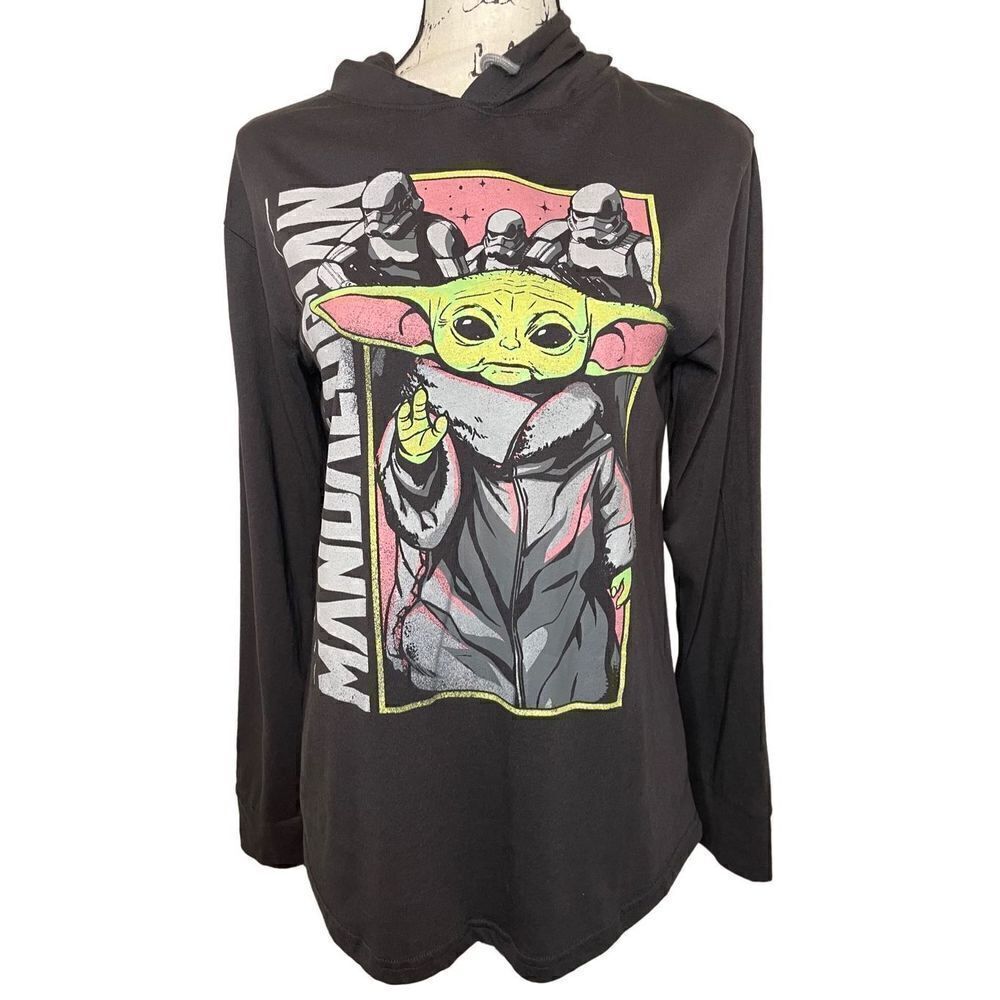 Star Wars The Mandalorian Baby Yoda Long Sleeve Hooded T-Shirt, Size Men's Small